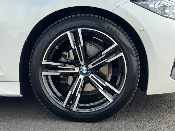 2025 Bmw 3 Series — photo 2 | Tuminion Kenya