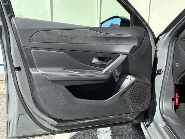2026 Peugeot 308 — photo 8 | Tuminion Kenya