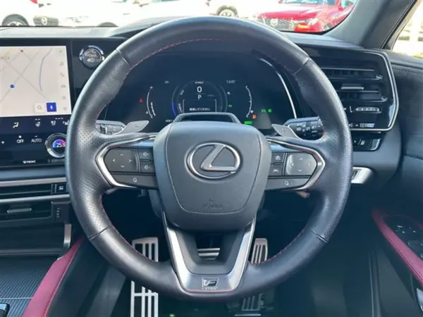 2022 Lexus Rx — photo 9 | Tuminion Kenya