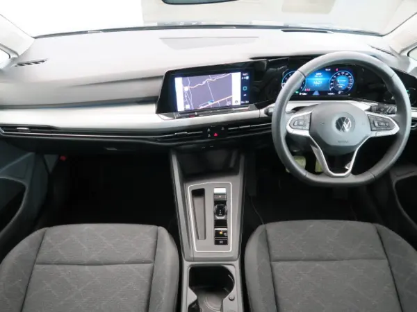 2021 Volkswagen Golf — photo 2 | Tuminion Kenya