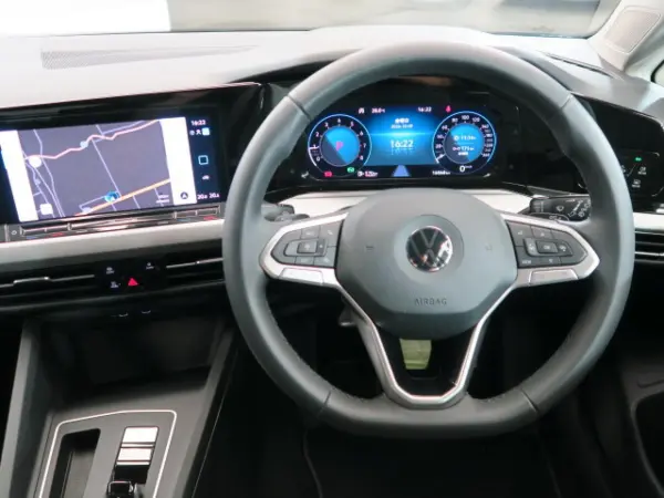 2021 Volkswagen Golf — photo 3 | Tuminion Kenya