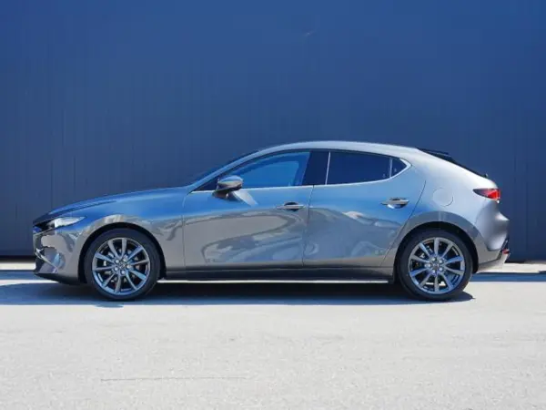 2025 Mazda 3 Fastback — photo 3 | Tuminion Kenya