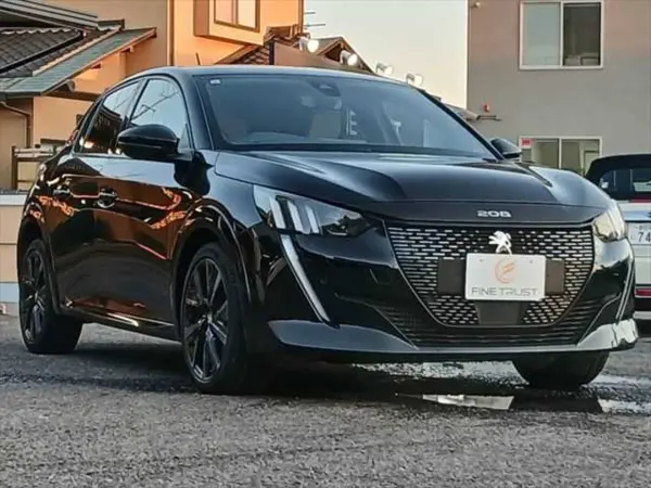 2021 Peugeot 208 — photo 3 | Tuminion Kenya