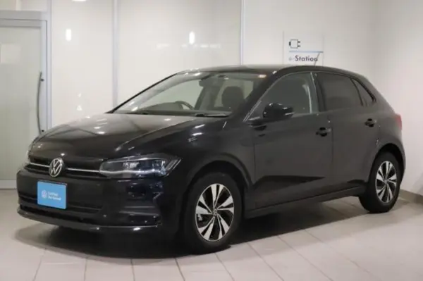 2021 Volkswagen Polo — photo 1