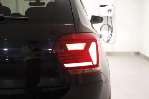 2021 Volkswagen Polo — photo 3 | Tuminion Kenya
