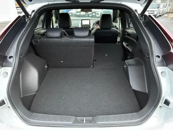 2024 Mitsubishi Eclipse Cross — photo 8 | Tuminion Kenya