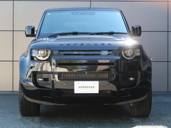 2023 Landrover Defender — photo 8 | Tuminion Kenya