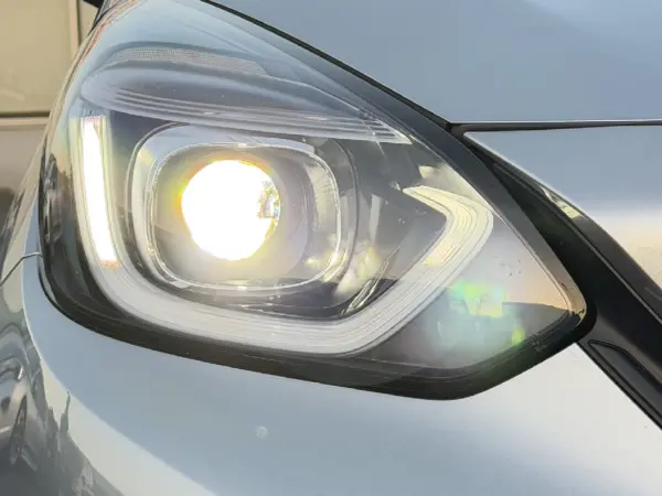 2022 Honda Fit — photo 8 | Tuminion Kenya