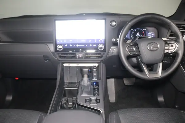 2025 Lexus Gx — photo 8 | Tuminion Kenya