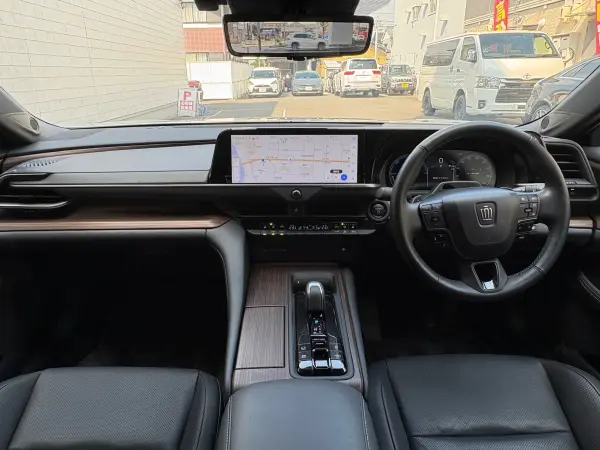 2024 Toyota Crown — photo 2 | Tuminion Kenya