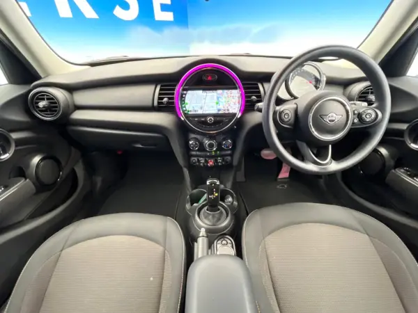 2019 Mini Cooper — photo 2 | Tuminion Kenya