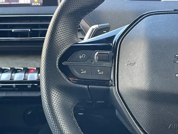 2023 Peugeot 3008 — photo 7 | Tuminion Kenya