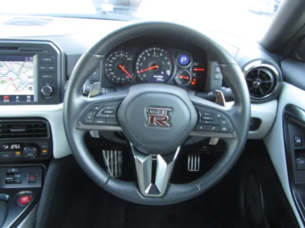 2021 Nissan Gt-r — photo 9 | Tuminion Kenya