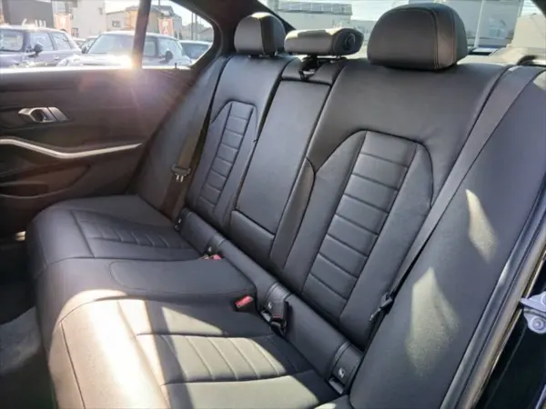 2019 Bmw 3 Series — photo 8 | Tuminion Kenya