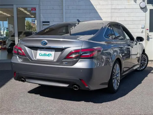 2022 Toyota Crown — photo 8 | Tuminion Kenya
