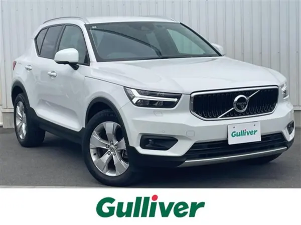 2021 Volvo Xc40 — photo 1