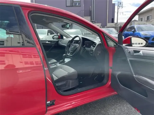 2019 Volkswagen Golf — photo 7 | Tuminion Kenya