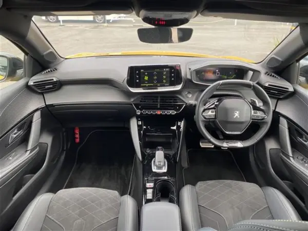 2022 Peugeot 208 — photo 2 | Tuminion Kenya