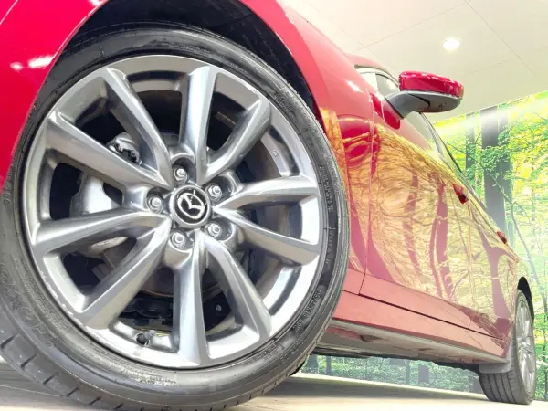 2025 Mazda 3 Fastback — photo 9 | Tuminion Kenya