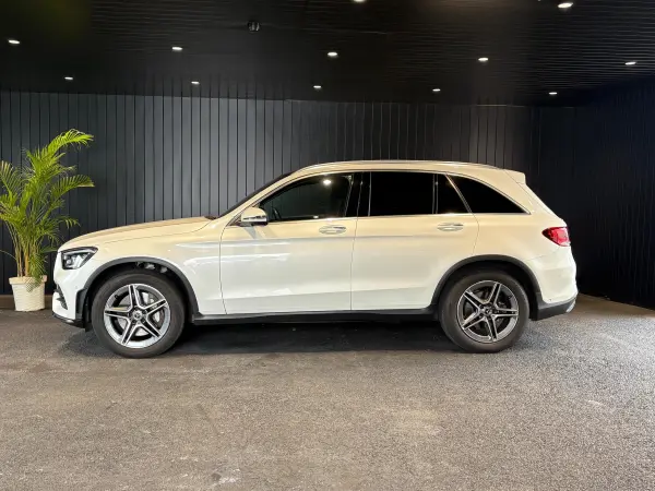 2022 Mercedes-benz Glc — photo 2 | Tuminion Kenya