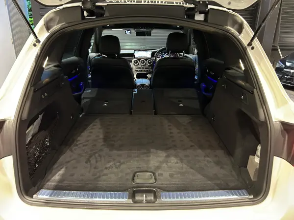 2022 Mercedes-benz Glc — photo 9 | Tuminion Kenya