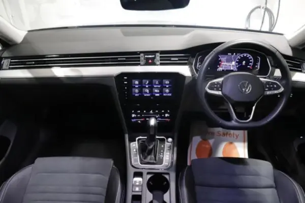 2023 Volkswagen Passat — photo 7 | Tuminion Kenya