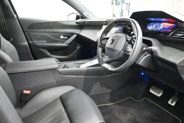 2023 Peugeot 308 — photo 7 | Tuminion Kenya
