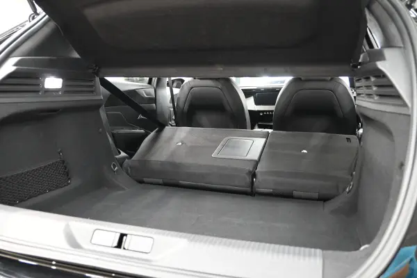 2023 Peugeot 308 — photo 9 | Tuminion Kenya