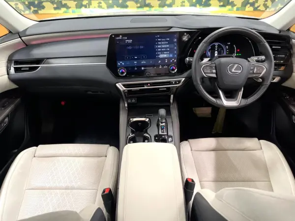 2023 Lexus Rx — photo 2 | Tuminion Kenya