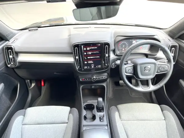 2021 Volvo Xc40 — photo 2 | Tuminion Kenya