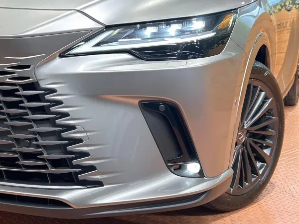 2024 Lexus Rx — photo 8 | Tuminion Kenya