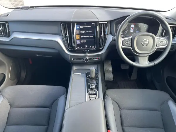 2021 Volvo Xc60 — photo 2 | Tuminion Kenya