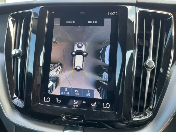 2021 Volvo Xc60 — photo 3 | Tuminion Kenya