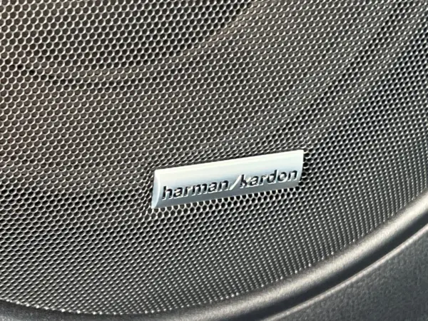2025 Subaru Legacy Outback — photo 3 | Tuminion Kenya