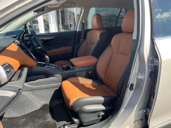 2025 Subaru Legacy Outback — photo 7 | Tuminion Kenya