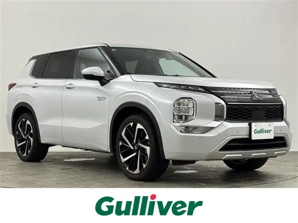 2023 Mitsubishi Outlander PHEV 2.4 P