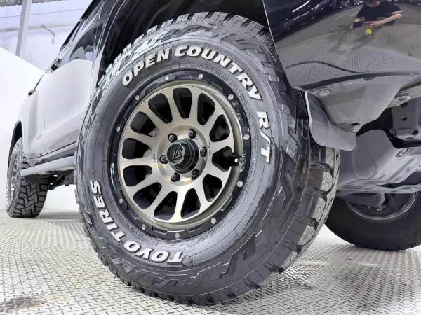 2022 Toyota Landcruiser Prado — photo 9 | Tuminion Kenya