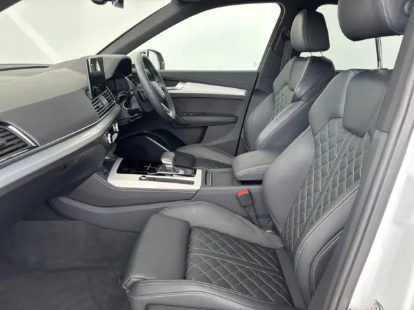 2025 Audi Q5 — photo 8 | Tuminion Kenya