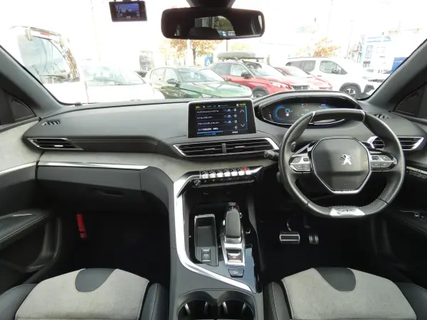 2021 Peugeot 3008 — photo 3 | Tuminion Kenya