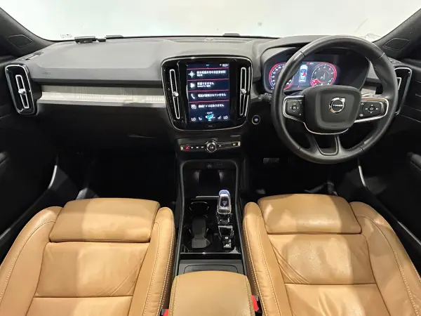 2021 Volvo Xc40 — photo 2 | Tuminion Kenya