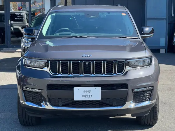 2023 Jeep Grand Cherokee — photo 2 | Tuminion Kenya