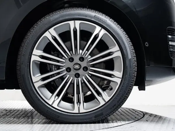 2025 Landrover Rangerover — photo 8 | Tuminion Kenya