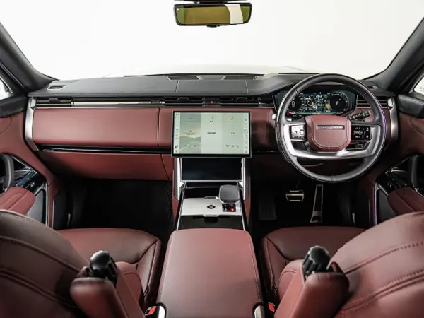 2025 Landrover Rangerover — photo 2 | Tuminion Kenya