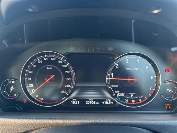 2019 Bmw 3 Series — photo 3 | Tuminion Kenya