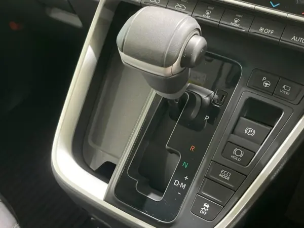 2023 Toyota Noah — photo 1
