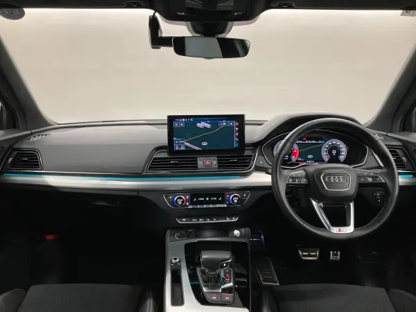 2021 Audi Q5 — photo 8 | Tuminion Kenya
