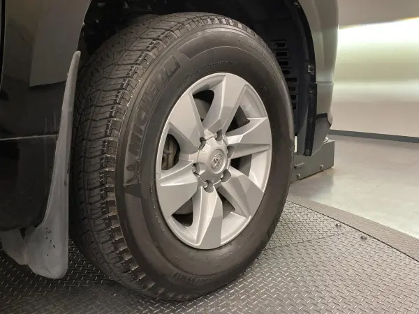 2020 Toyota Landcruiser Prado — photo 3 | Tuminion Kenya