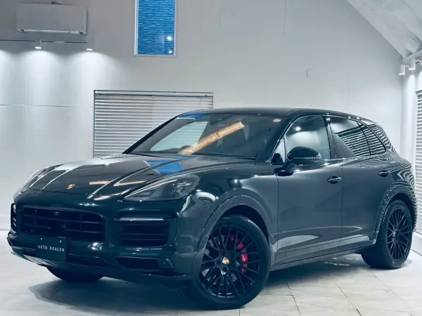 2022 Porsche Cayenne — photo 3 | Tuminion Kenya