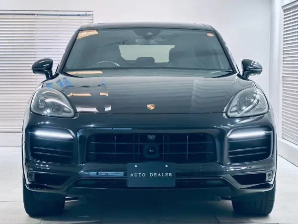2022 Porsche Cayenne — photo 7 | Tuminion Kenya
