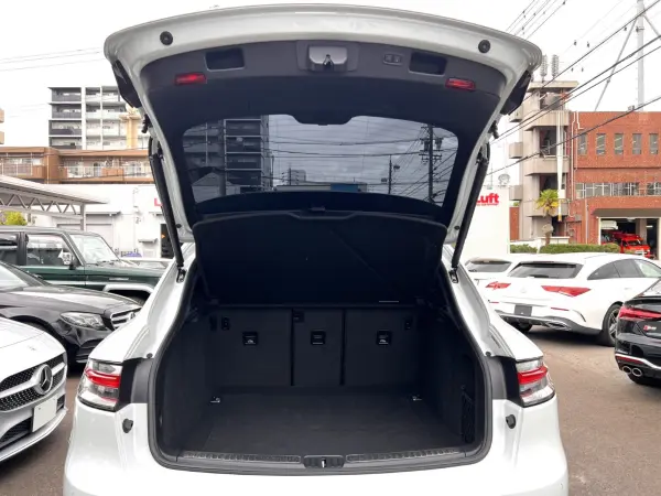 2024 Porsche Macan — photo 7 | Tuminion Kenya